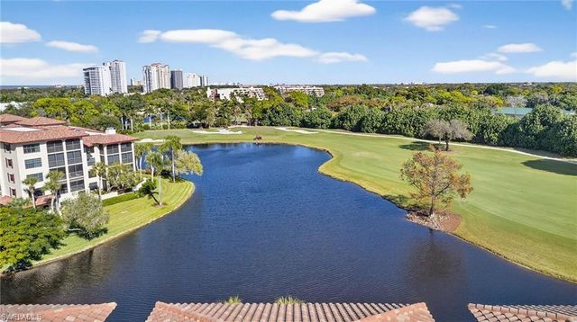6020 Pelican Bay BLVD 402, Naples, FL 34108