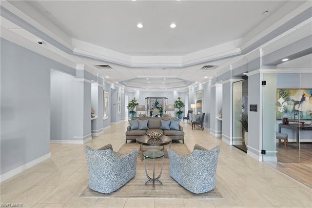 6020 Pelican Bay BLVD 402, Naples, FL 34108