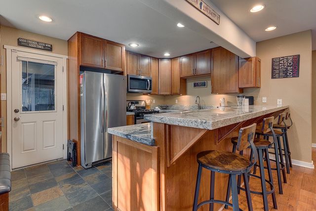 7064 6th Avenue, Tahoma, CA 96142