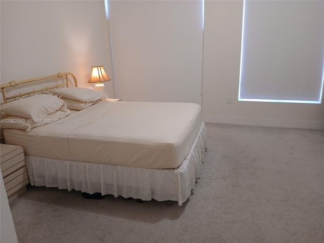 6415 NW 102nd Path 208, Doral, FL 33178