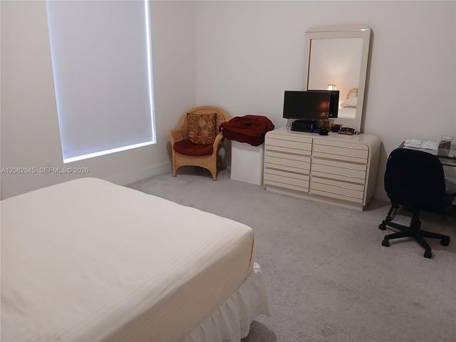 6415 NW 102nd Path 208, Doral, FL 33178