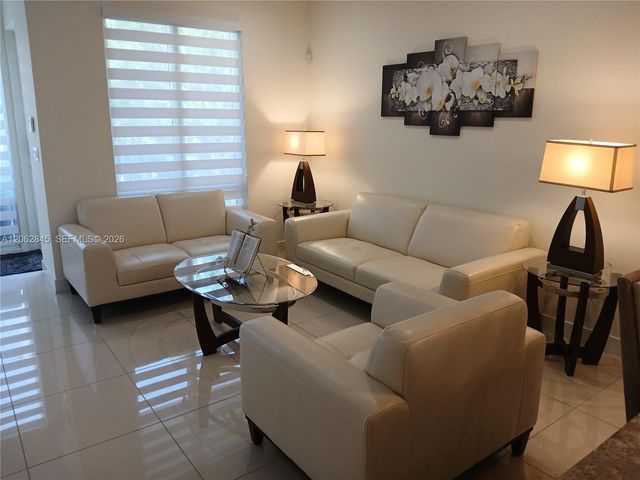 6415 NW 102nd Path 208, Doral, FL 33178