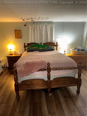 1404 Kanawha Street, Hansford, WV 25103