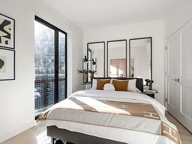 87 Oxford Street 406, Lynn, MA 01901