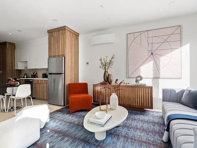 87 Oxford Street 406, Lynn, MA 01901