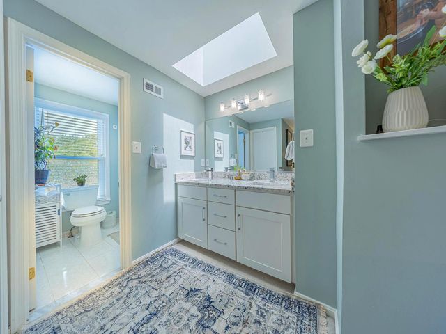 11287 SILENTWOOD LN, Reston, VA 20191
