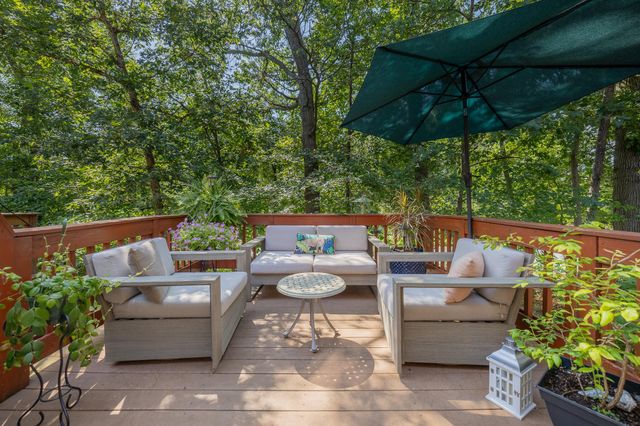 11287 SILENTWOOD LN, Reston, VA 20191