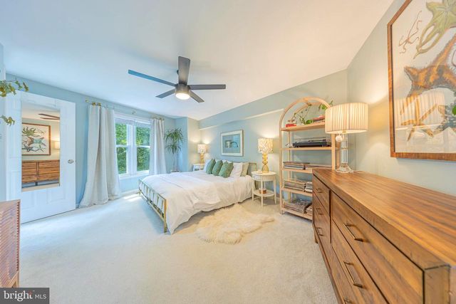 11287 SILENTWOOD LN, Reston, VA 20191