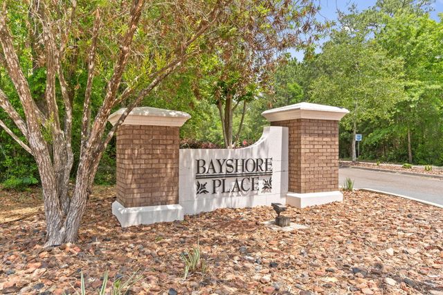 129 Red Maple Way, Niceville, FL 32578