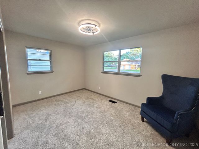 1105 SE 5th Street, Wagoner, OK 74467