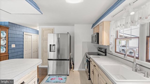 6609 BLACKHEAD RD, Baltimore, MD 21220