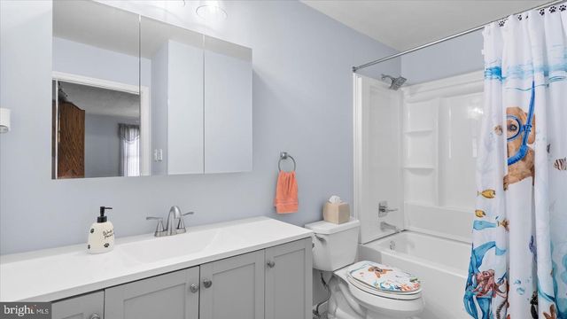 6609 BLACKHEAD RD, Baltimore, MD 21220