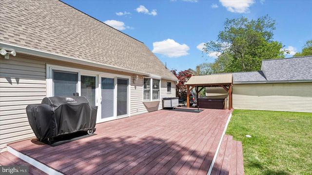 6609 BLACKHEAD RD, Baltimore, MD 21220
