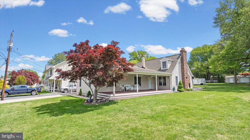 Image 36 of property listing at 6609 BLACKHEAD RD, Baltimore, MD 21220