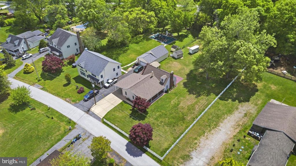 Image 44 of property listing at 6609 BLACKHEAD RD, Baltimore, MD 21220