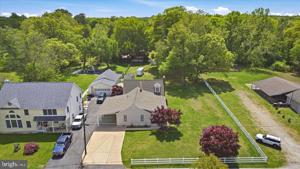 Image 49 of property listing at 6609 BLACKHEAD RD, Baltimore, MD 21220
