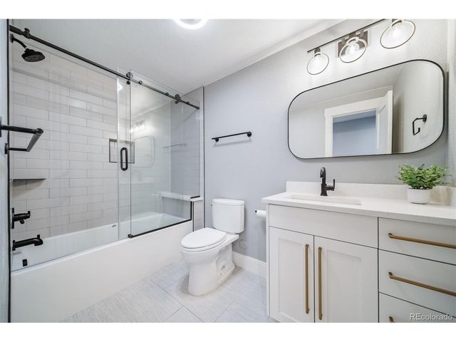 2732 S Jackson St, Denver, CO 80210