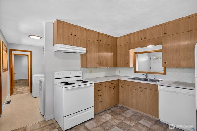 1509 Avon Avenue, Burlington, WA 98233