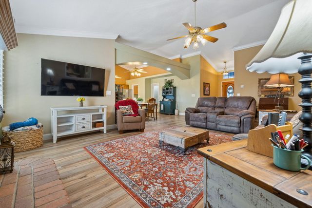 3536 S Lincoln, Visalia, CA 93277