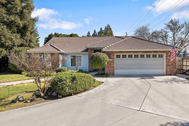 3536 S Lincoln, Visalia, CA 93277