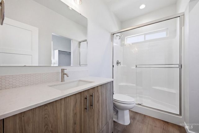 6903 S Harvest Cove Ave, Boise, ID 83709