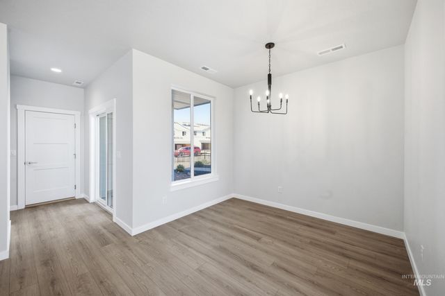 6903 S Harvest Cove Ave, Boise, ID 83709