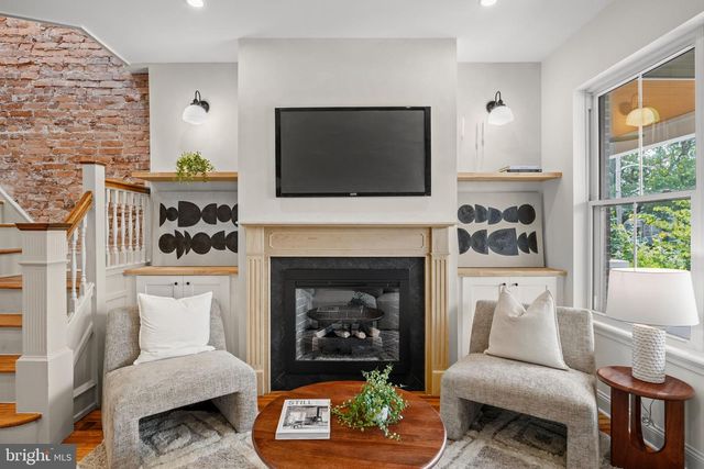 5131 CEDAR AVE, Philadelphia, PA 19143