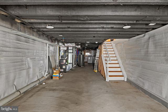 5131 CEDAR AVE, Philadelphia, PA 19143