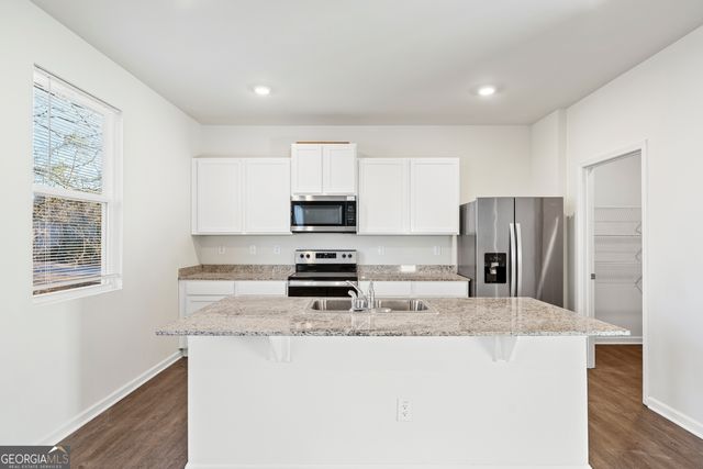 196 Embry Boulevard, Pendergrass, GA 30567