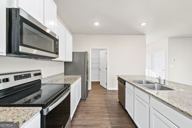 196 Embry Boulevard, Pendergrass, GA 30567