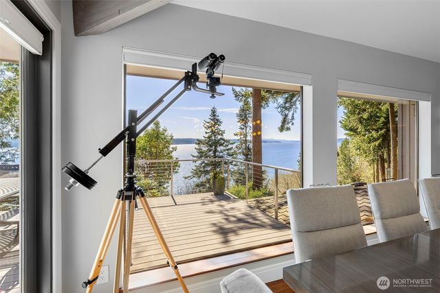 1571 Thorndyke Road, Port Ludlow, WA 98365