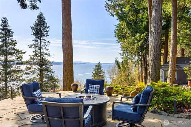 1571 Thorndyke Road, Port Ludlow, WA 98365