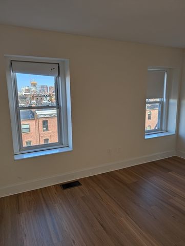 267 Commonwealth Avenue 10, Boston, MA 02116