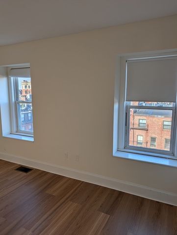 267 Commonwealth Avenue 10, Boston, MA 02116