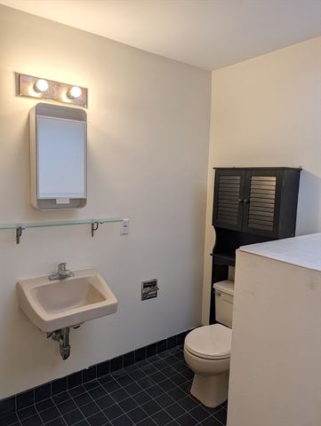 267 Commonwealth Avenue 10, Boston, MA 02116