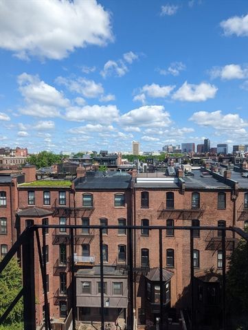 267 Commonwealth Avenue 10, Boston, MA 02116