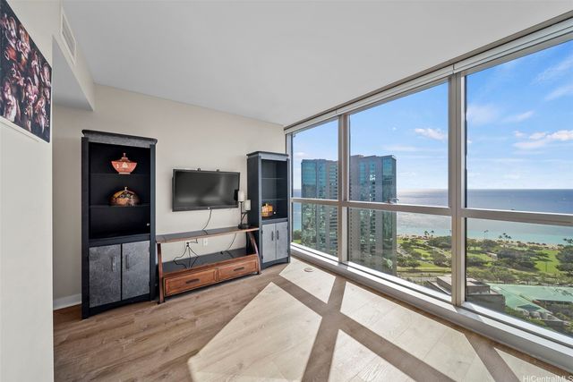 1177 Queen Street 4002, Honolulu, HI 96814