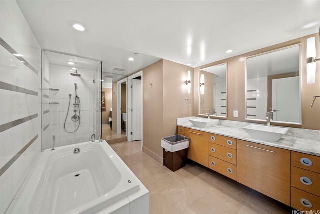 1177 Queen Street 4002, Honolulu, HI 96814