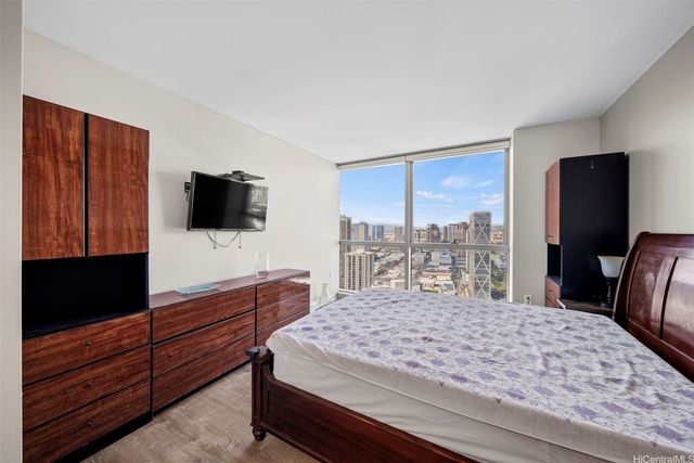 1177 Queen Street 4002, Honolulu, HI 96814
