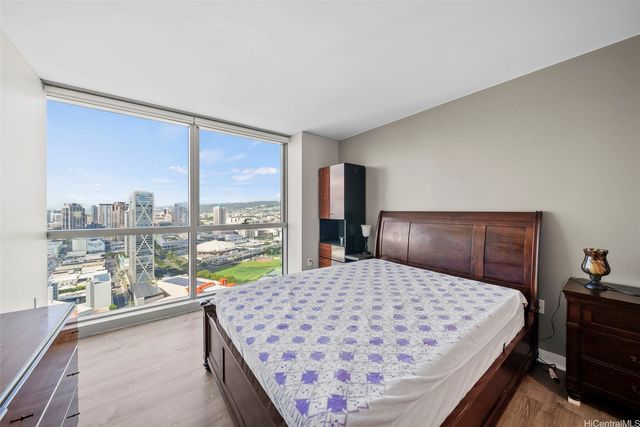 1177 Queen Street 4002, Honolulu, HI 96814