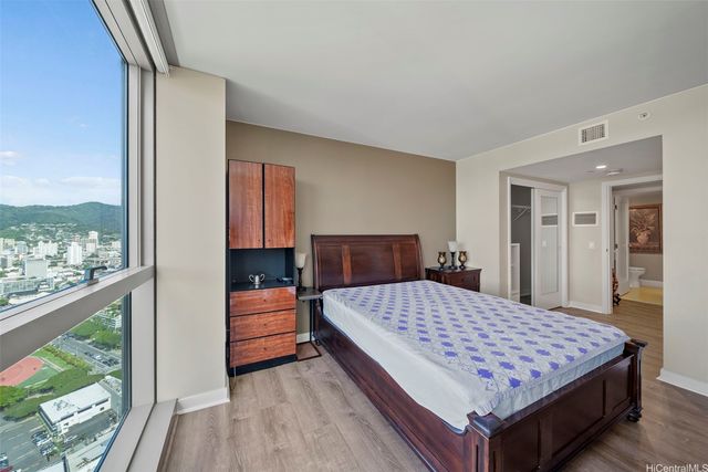 1177 Queen Street 4002, Honolulu, HI 96814
