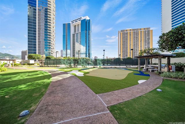 1177 Queen Street 4002, Honolulu, HI 96814