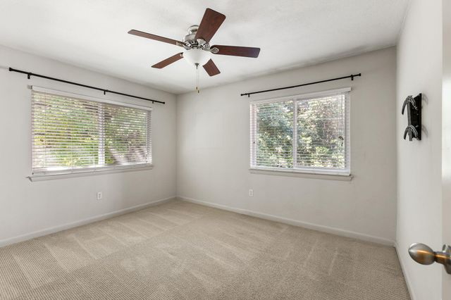 272 Alexandra Drive Unit 16, Mount Pleasant, SC 29464