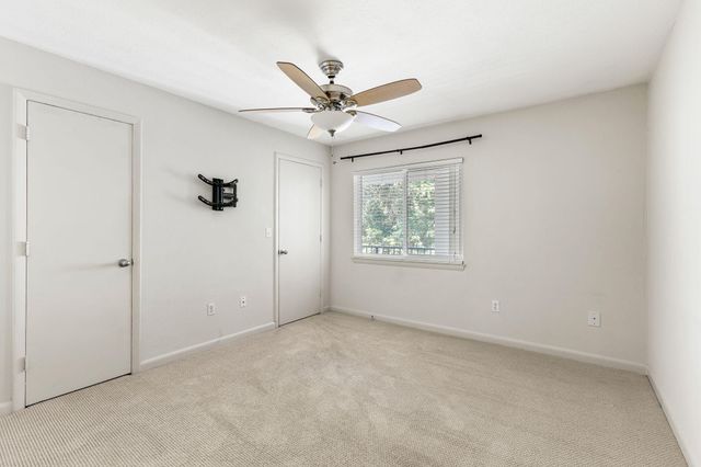 272 Alexandra Drive Unit 16, Mount Pleasant, SC 29464