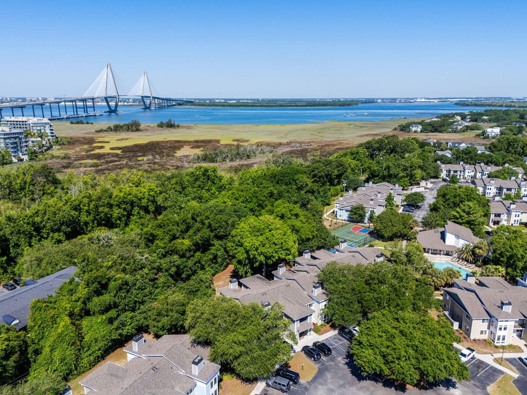 272 Alexandra Drive Unit 16, Mount Pleasant, SC 29464