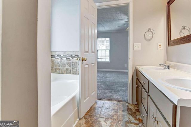 836 Freedom Walk, Locust Grove, GA 30248