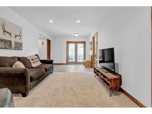 13910 N Saint Vrain Dr, Lyons, CO 80540