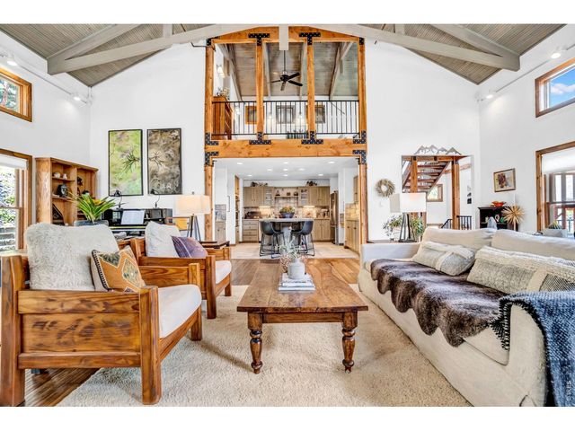 13910 N Saint Vrain Dr, Lyons, CO 80540