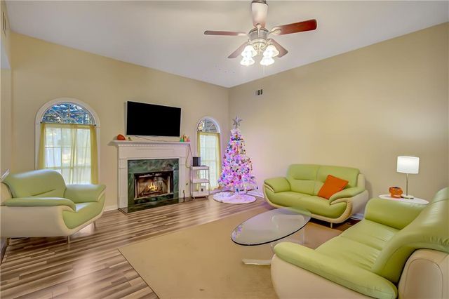 4013 E Point Court, Mcdonough, GA 30253