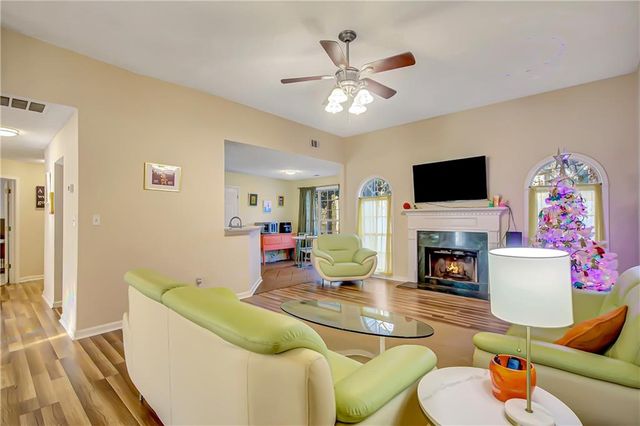 4013 E Point Court, Mcdonough, GA 30253